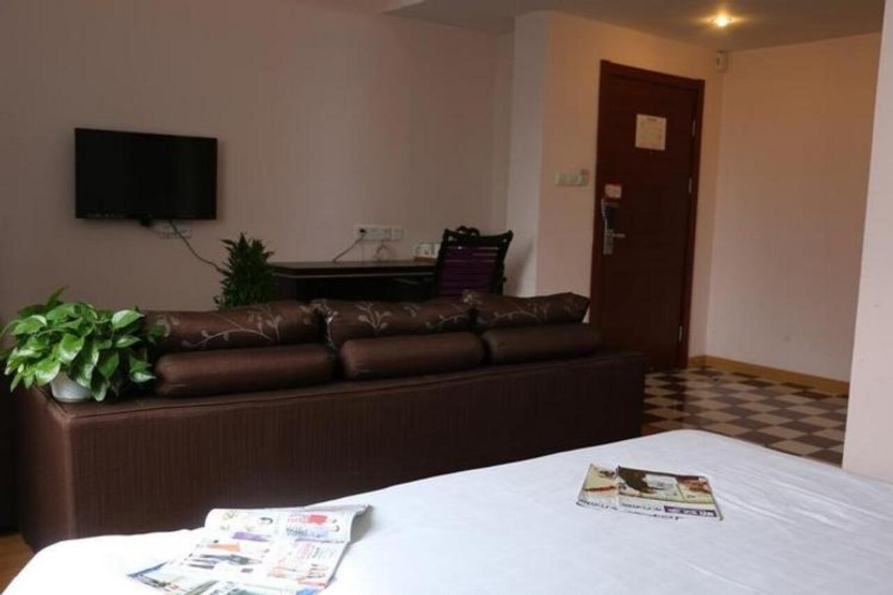 Shanghai Yiting 6+E Hotel - Lujiazui 외부 사진